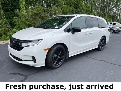 2023 Honda Odyssey Sport