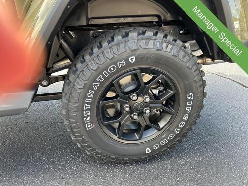 2025 Jeep Gladiator Willys