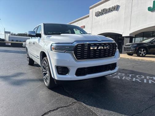 2025 RAM 1500 ST