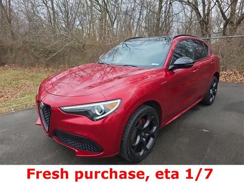 2023 Alfa Romeo Stelvio Veloce AWD