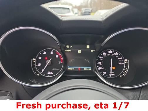 2023 Alfa Romeo Stelvio Veloce AWD