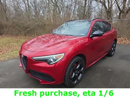 2023 Alfa Romeo Stelvio Veloce AWD