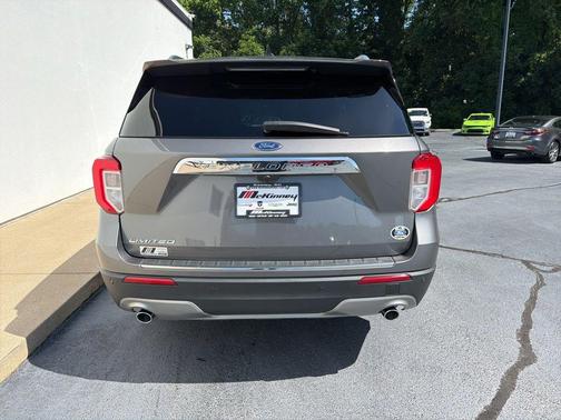 Carbonized Gray Metallic 2022 Ford Explorer Limited