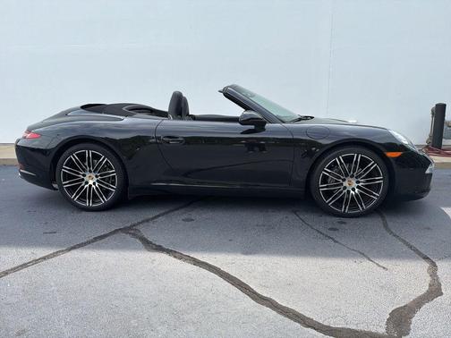 Jet Black Metallic 2016 Porsche 911 Carrera