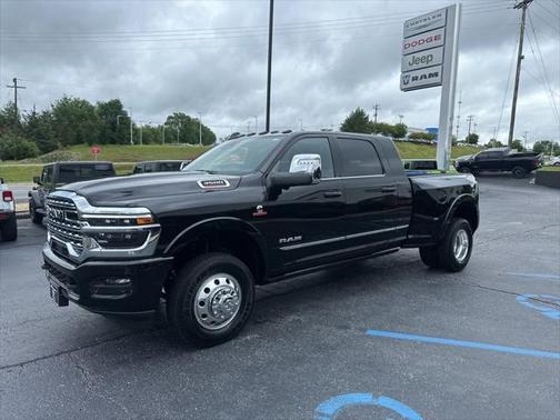 2025 RAM 3500 Limited Mega Cab 4x4 6'4' Box