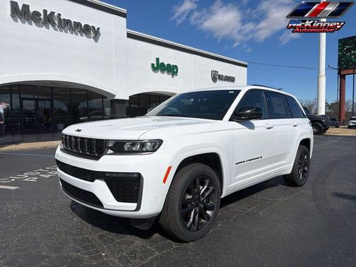Bright White Clearcoat 2026 Jeep Grand Cherokee Limited