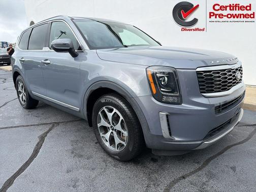 Everlasting Silver 2020 Kia Telluride EX