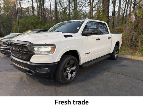 Bright White Clearcoat 2023 RAM 1500 Big Horn/Lone Star