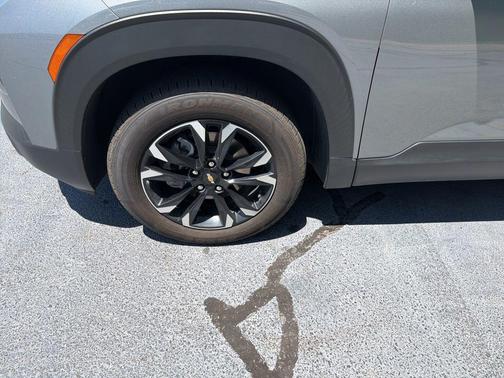 Sterling Gray Metallic 2023 Chevrolet Trailblazer LT