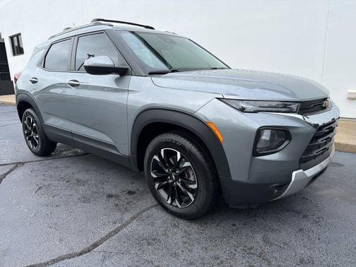 Sterling Gray Metallic 2023 Chevrolet Trailblazer LT