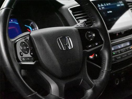 Deep Sea Metallic 2024 Cadillac XT4 Sport