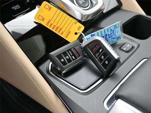 2024 Acura MDX Standard