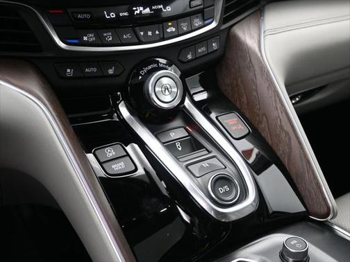 2023 Acura TLX Advance