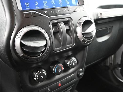 2018 Jeep Wrangler JK Willys Wheeler W