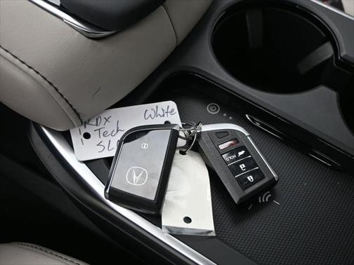 2025 Acura RDX Technology Package
