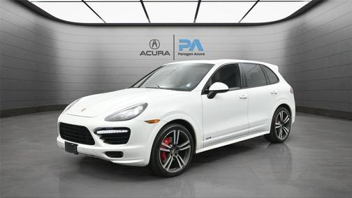 2014 Porsche Cayenne GTS