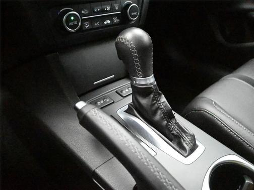 2019 Acura ILX Premium & A-SPEC Packages