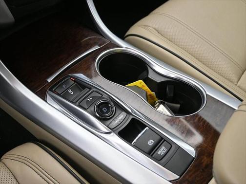 2018 Acura TLX Technology