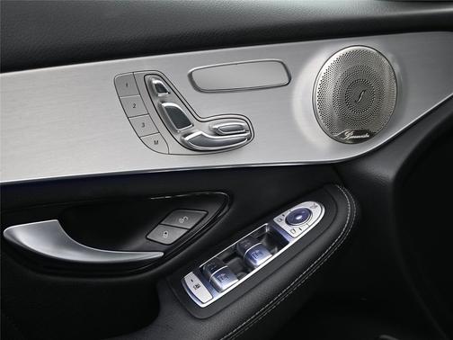 2021 Mercedes-Benz GLC 300 4MATIC