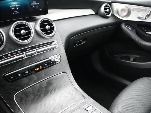 2021 Mercedes-Benz GLC 300 4MATIC