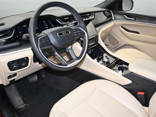 2023 Jeep Grand Cherokee 4xe Base