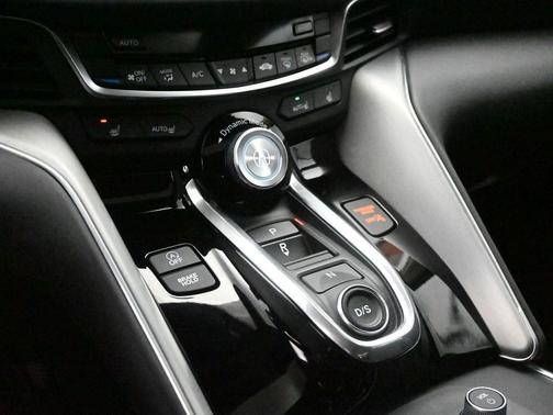 2025 Acura TLX Technology