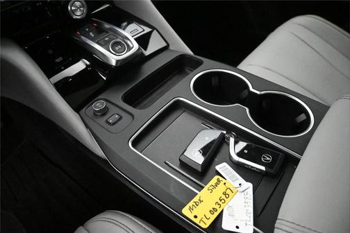 Solar Silver Metallic 2026 Acura MDX Technology Package