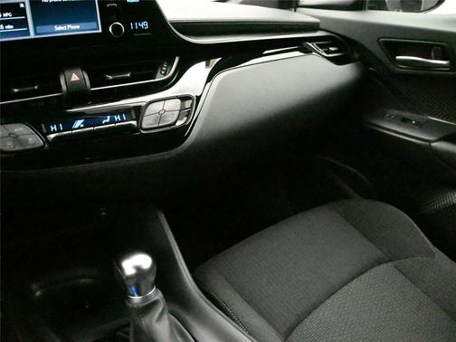 2019 Toyota C-HR LE