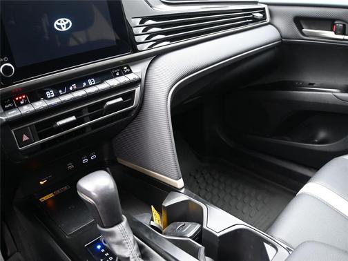 Underground 2025 Toyota Camry SE