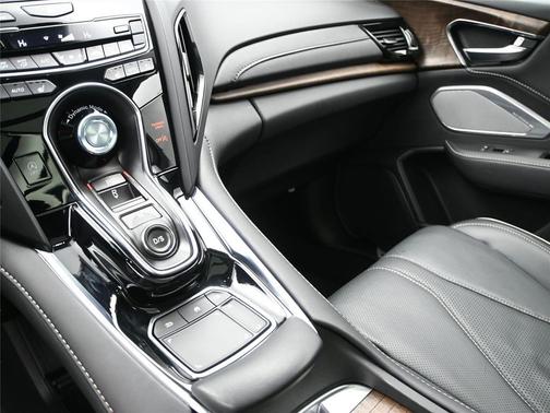 2024 Acura RDX Advance Package