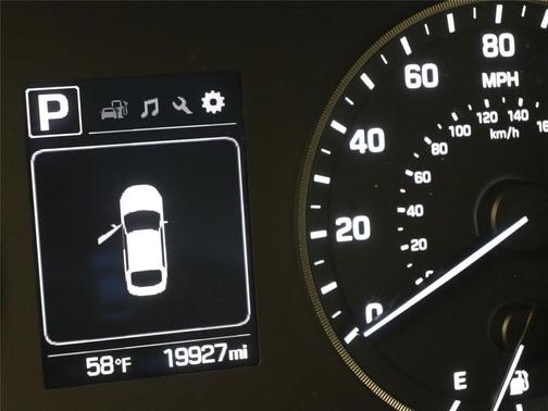 Symphony Silver 2017 Hyundai SONATA Sport