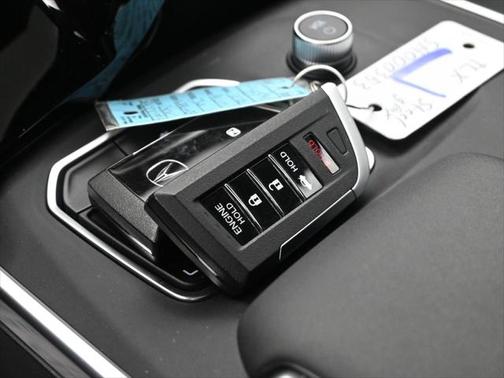 2025 Acura TLX Technology