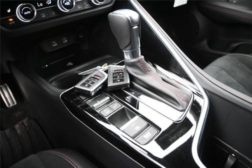 Platinum White Pearl 2025 Acura ADX A-Spec