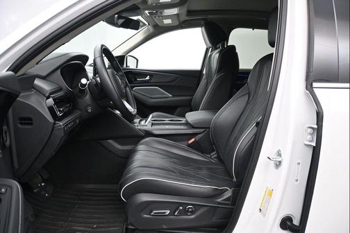 Platinum White Pearl 2026 Acura MDX Advance Package
