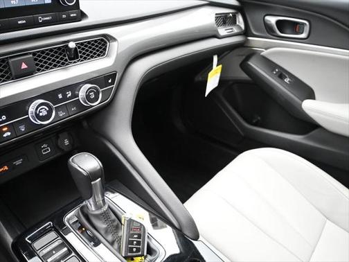 2023 Acura Integra Base (CVT)