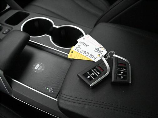 2023 Acura MDX Standard