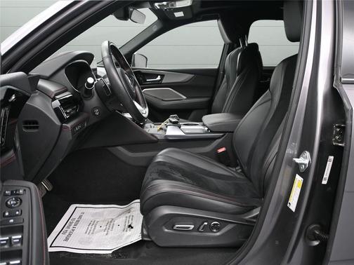 2022 Acura MDX A-Spec Package