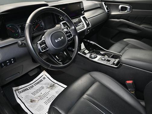 2022 Kia Sorento Plug-In Hybrid SX
