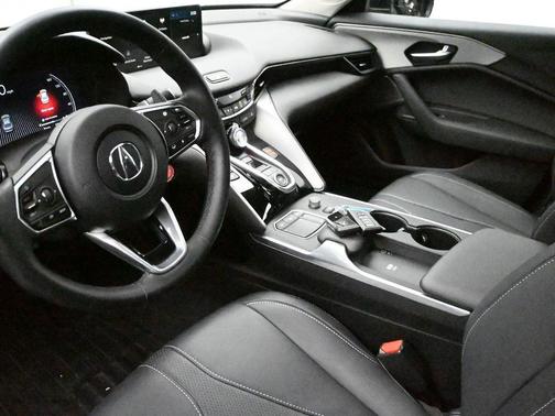 2025 Acura TLX Technology