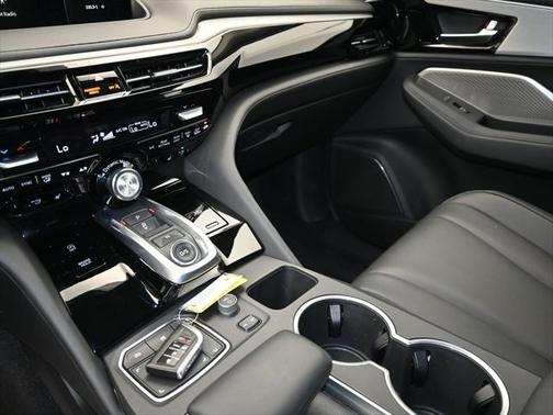2023 Acura MDX Standard
