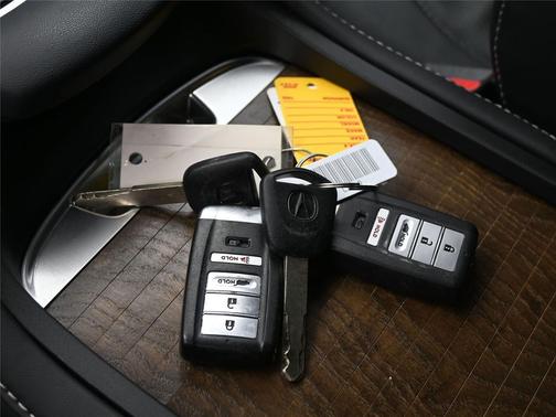 Platinum White Pearl 2021 Acura RDX Advance Package