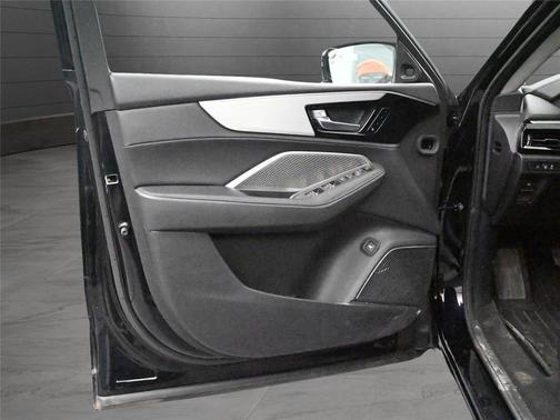 2023 Acura MDX Standard