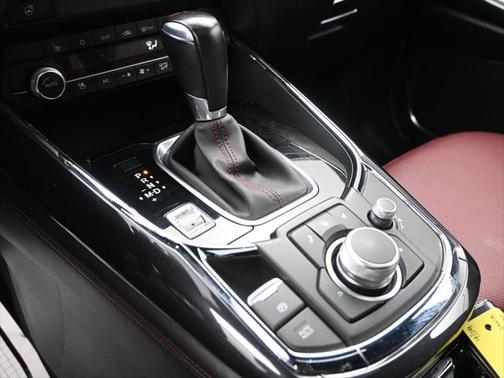2021 Mazda CX-9 Carbon Edition