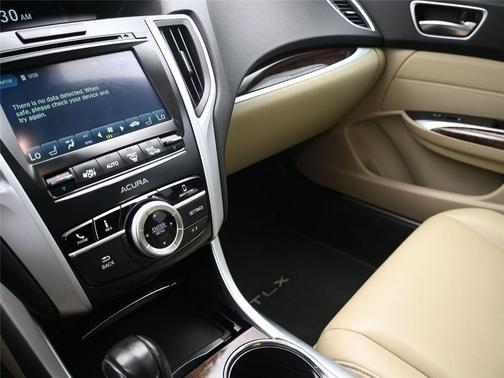 Platinum White Pearl 2019 Acura TLX FWD