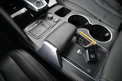 Platinum White Pearl 2024 Acura MDX Technology Package