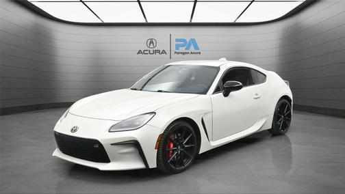 2025 Toyota GR86 Premium