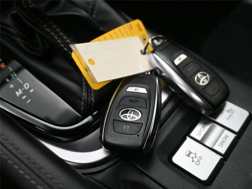 2025 Toyota GR86 Premium