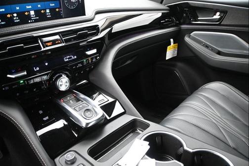 Platinum White Pearl 2026 Acura MDX Advance Package