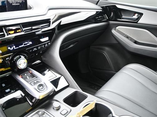 Majestic Black Pearl 2023 Acura MDX Standard