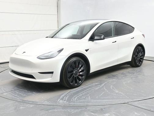 2025 Tesla Model Y Performance Dual Motor All-Wheel Drive